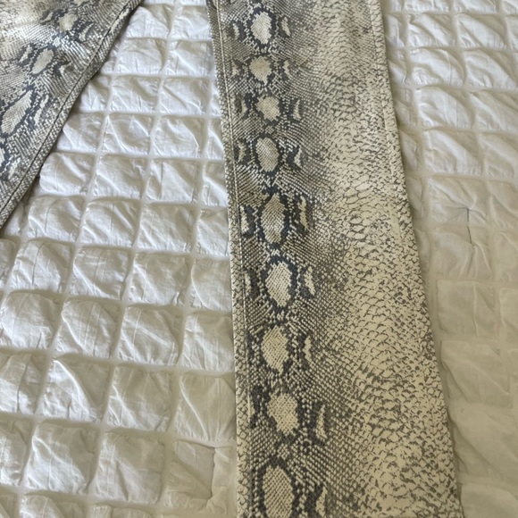 Joe's Jeans The Luna high rise cigarette in pristine snake - Picture 3 of 12